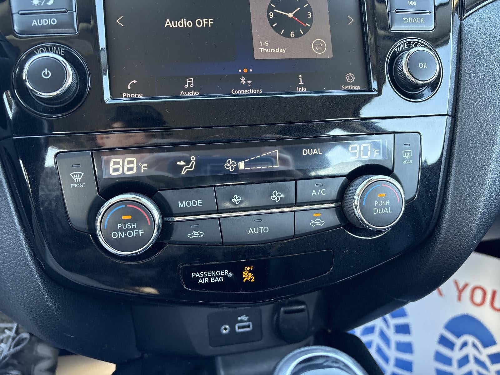 2022 Nissan Rogue Sport AWD SV