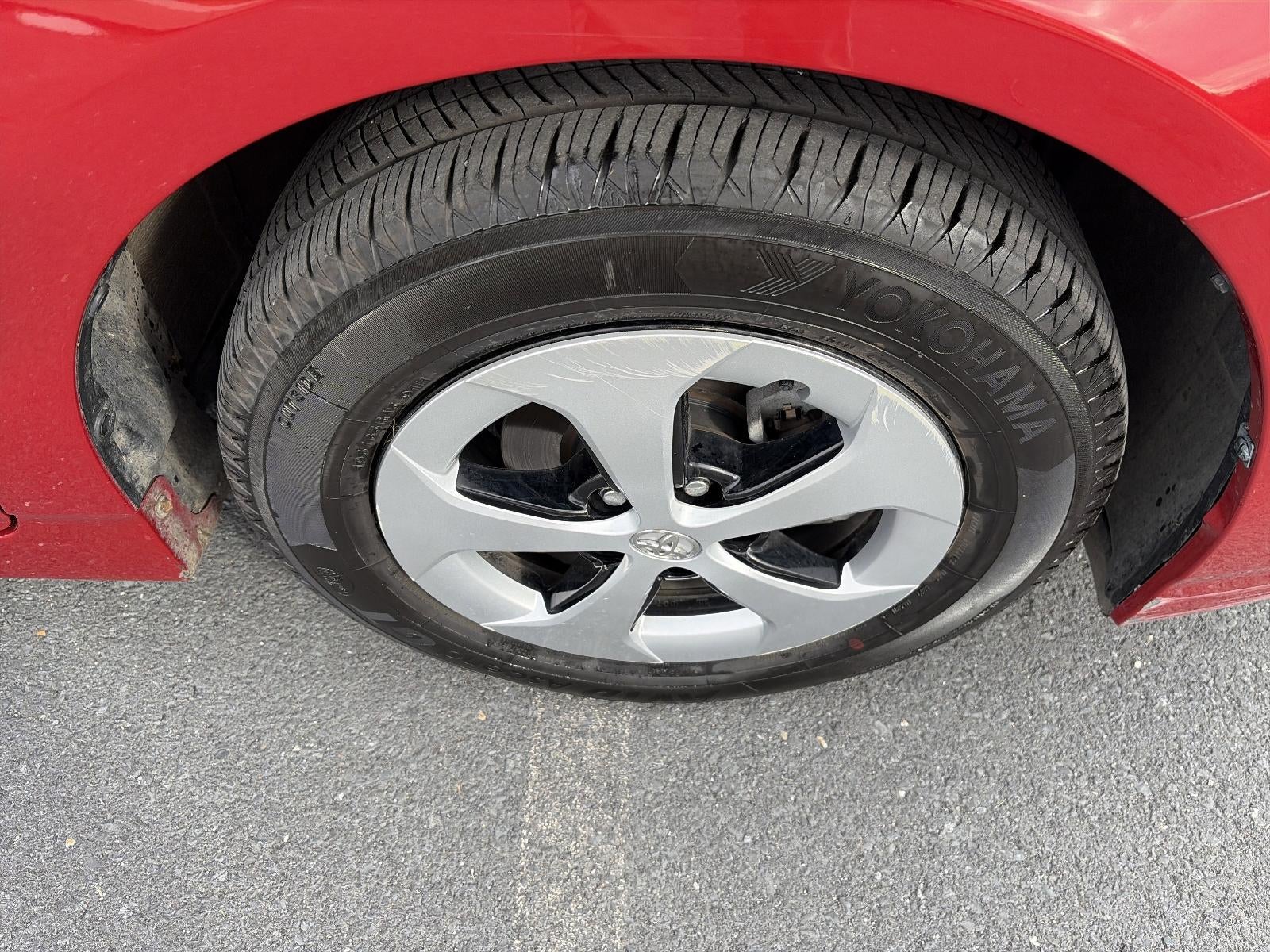 2015 Toyota Prius 5dr HB Four (Natl)