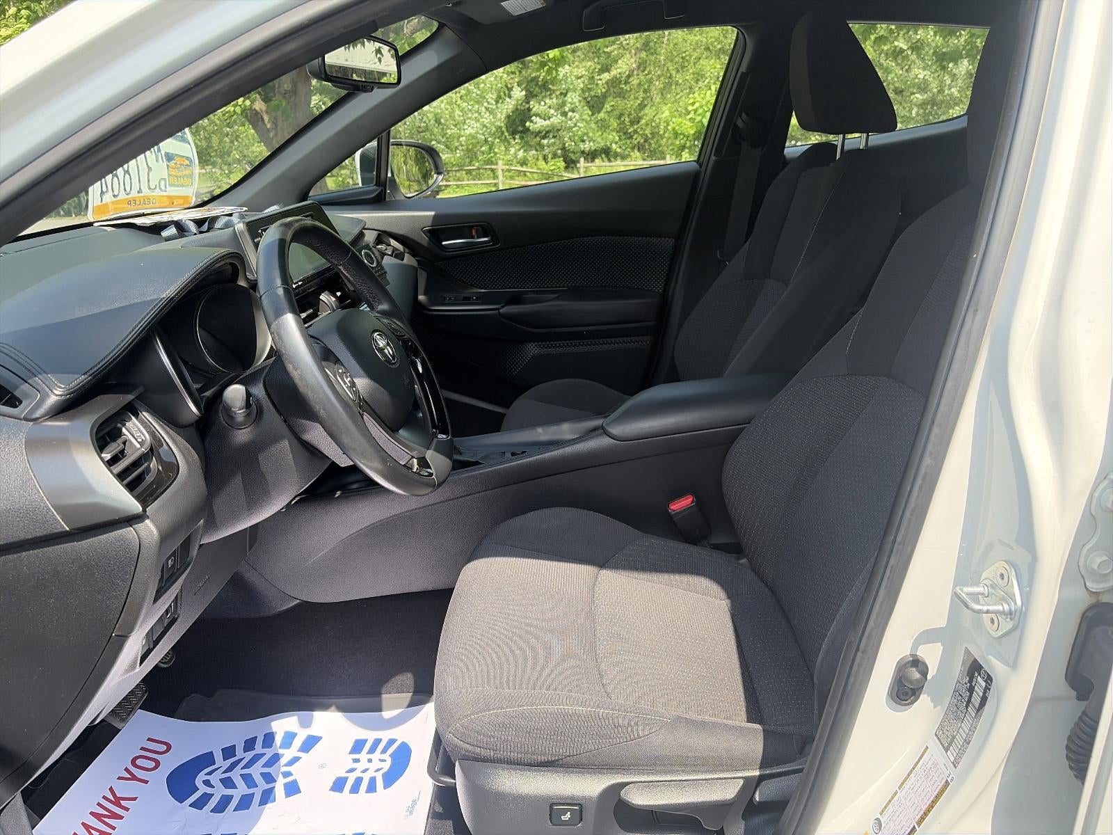 2018 Toyota C-HR XLE FWD (Natl)