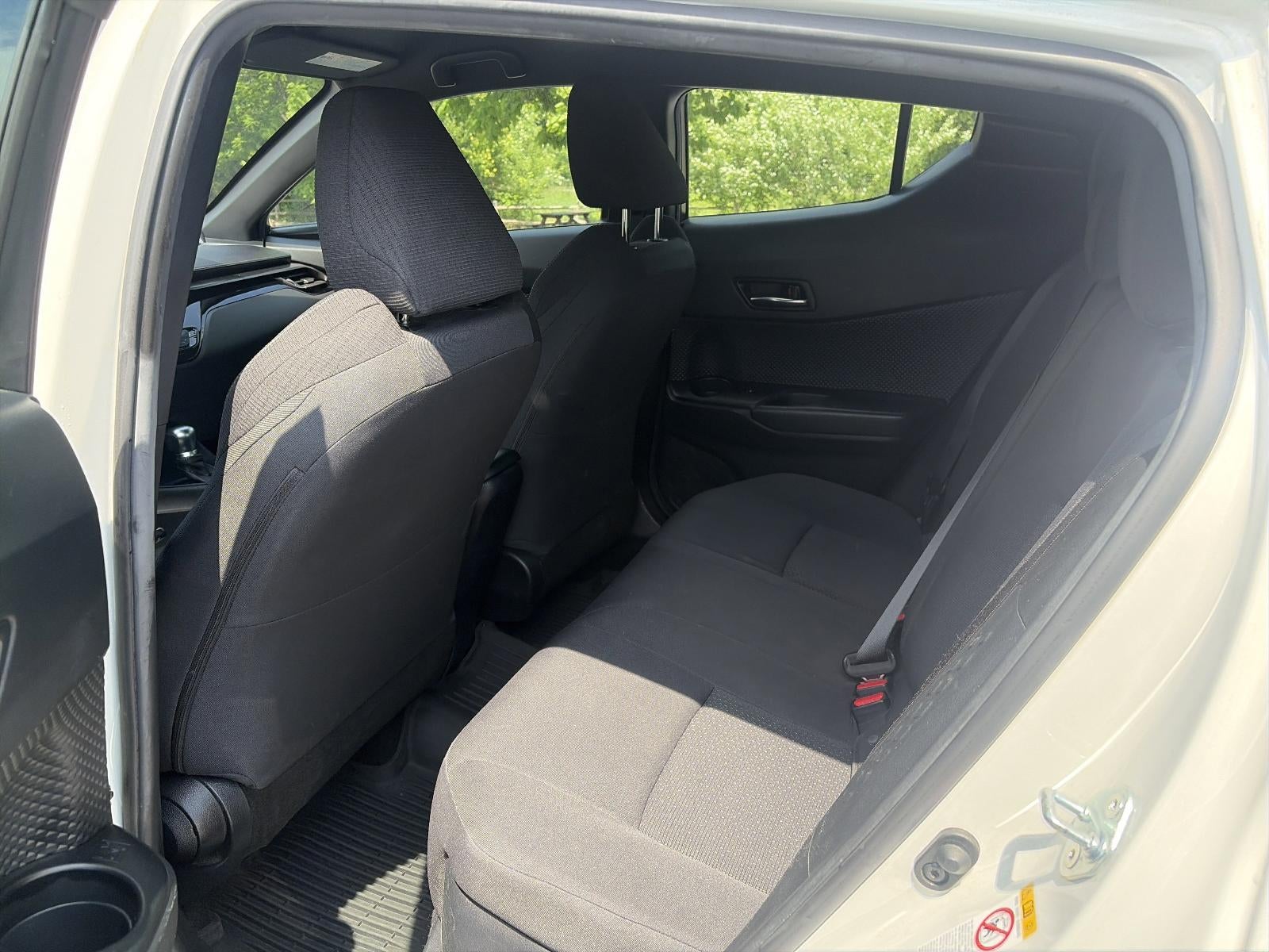 2018 Toyota C-HR XLE FWD (Natl)