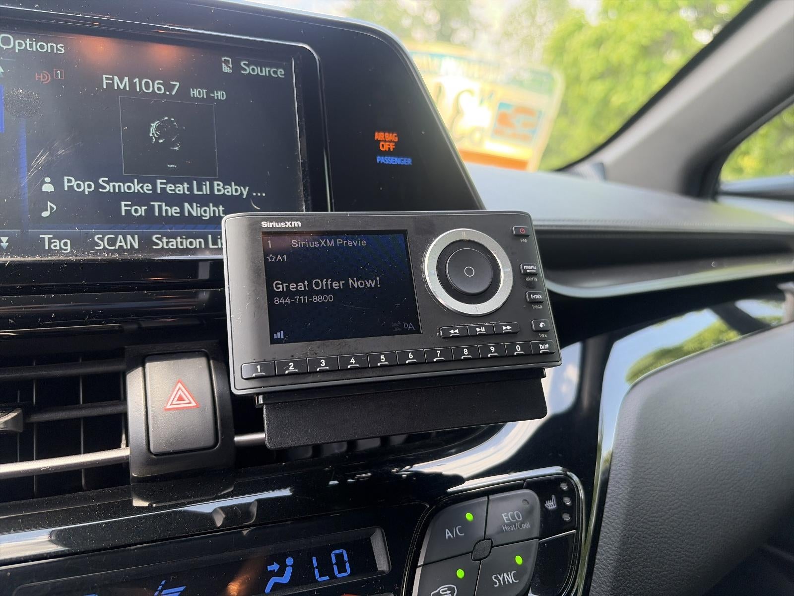 2018 Toyota C-HR XLE FWD (Natl)