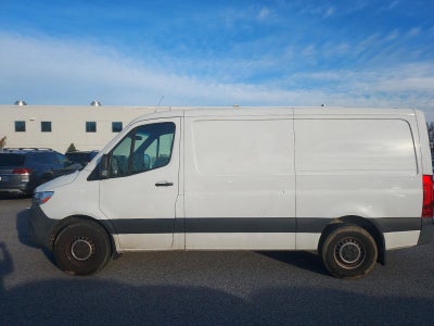 2021 Mercedes-Benz Sprinter Cargo Van 1500 Standard Roof I4 144" RWD