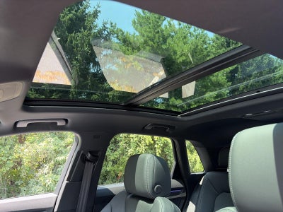 2022 Audi Q3 S line Premium Plus 45 TFSI quattro