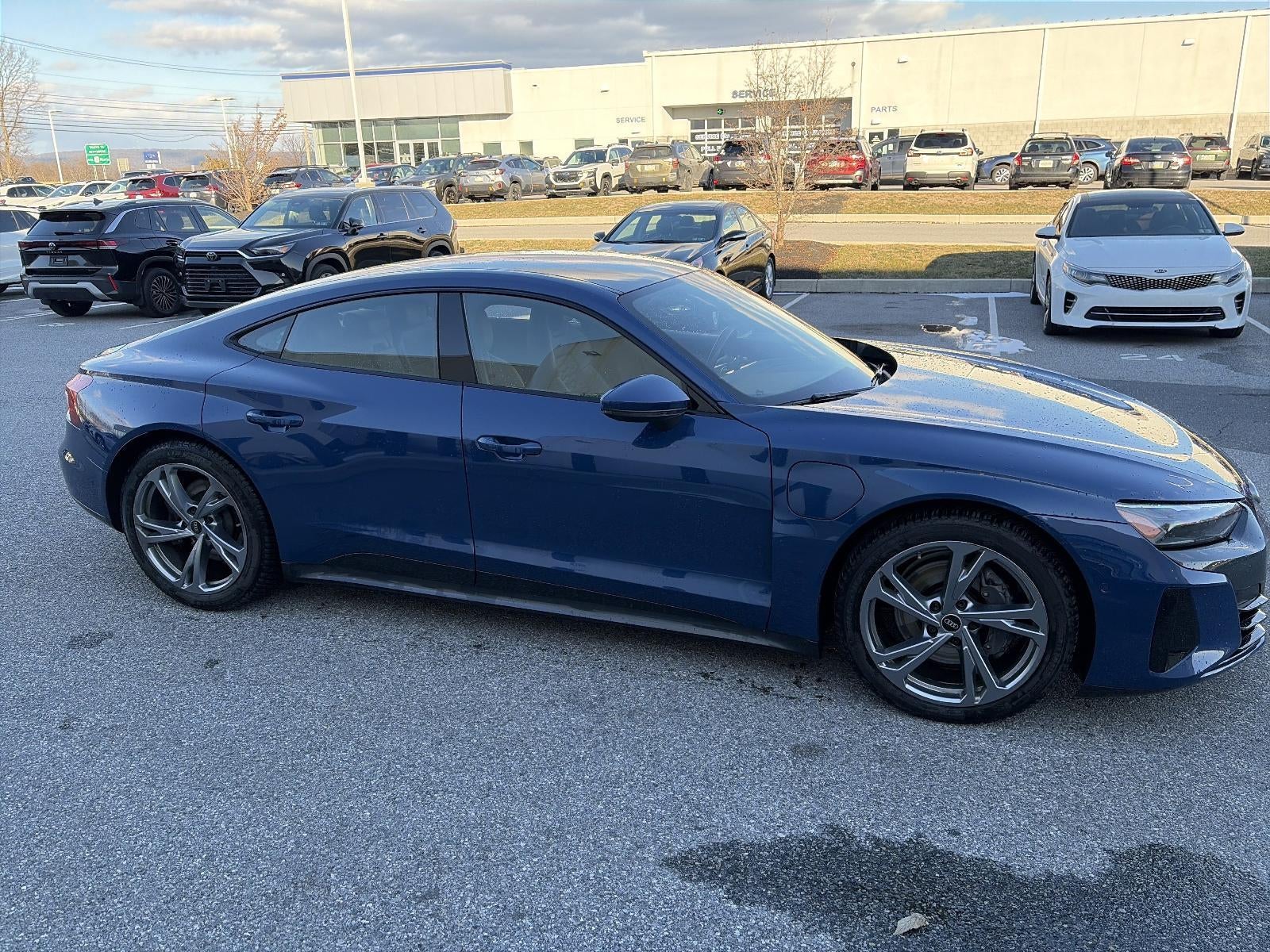 2022 Audi e-tron GT Prestige quattro