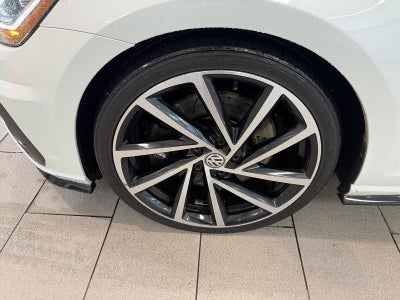 2018 Volkswagen Golf R 2.0T DSG w/DCC/Nav