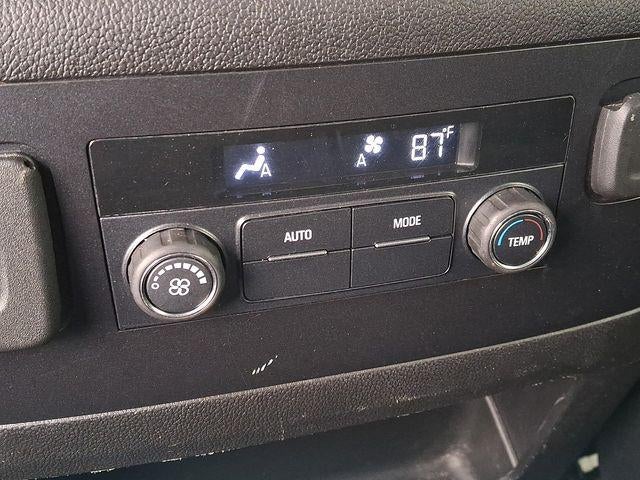 2019 Chevrolet Suburban 4WD 1500 LS