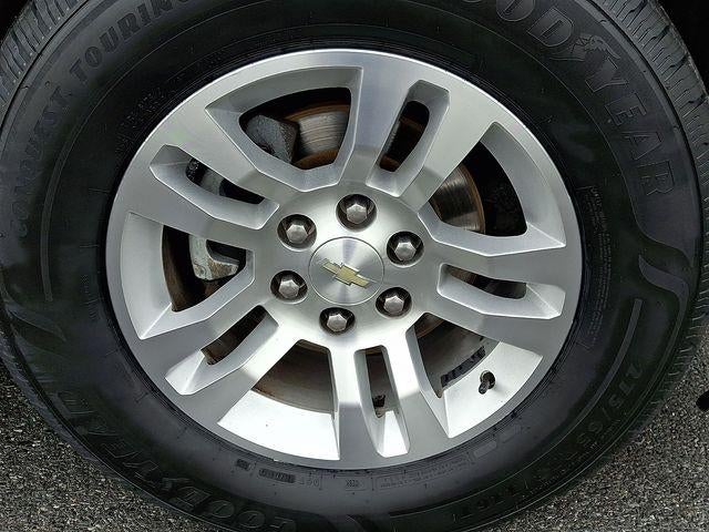 2019 Chevrolet Suburban 4WD 1500 LS