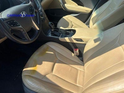 2013 Hyundai AZERA 4dr Sdn