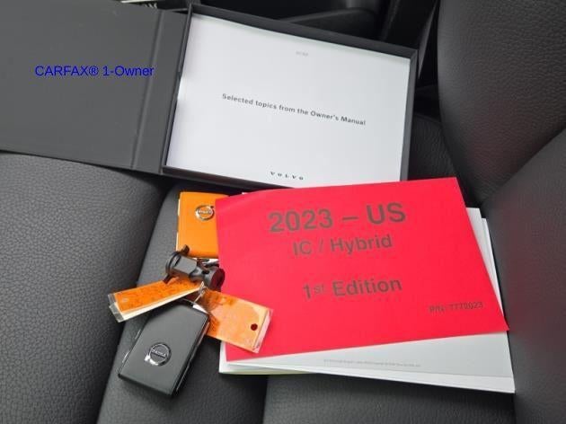 2023 Volvo XC90 B6 AWD Plus 6P