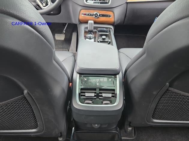 2023 Volvo XC90 B6 AWD Plus 6P