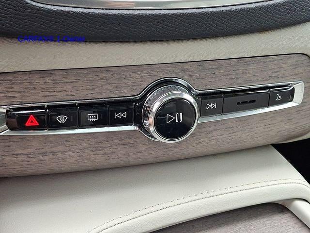 2024 Volvo XC90 B6 AWD Plus Bright Theme 7P
