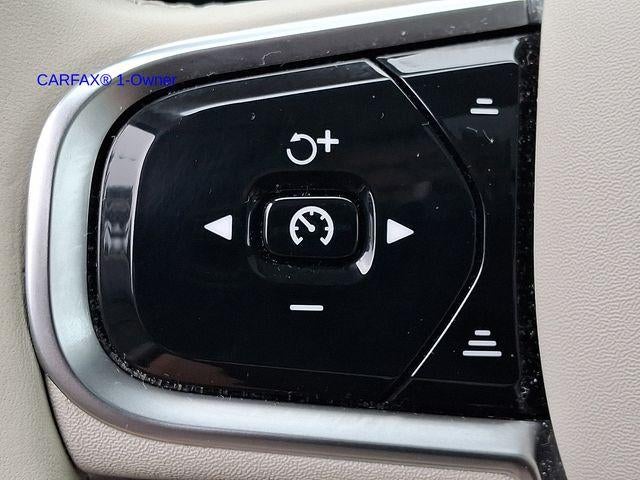 2024 Volvo XC90 B6 AWD Plus Bright Theme 7P
