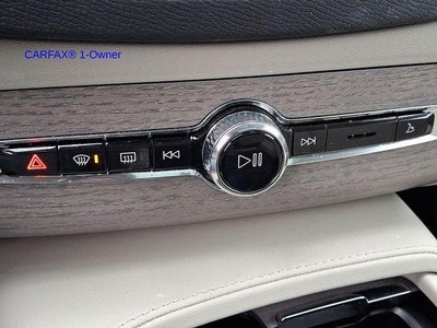 2024 Volvo XC90 B6 AWD Plus Bright Theme 7P