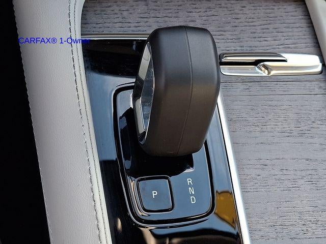 2024 Volvo XC90 B6 AWD Plus Bright Theme 7P