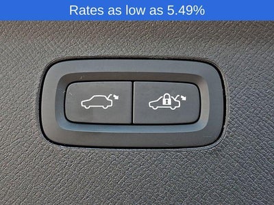 2024 Volvo XC90 B6 AWD Plus Bright Theme 7P