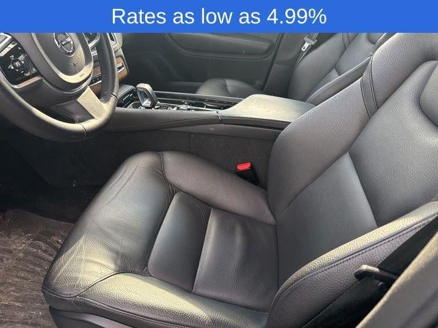 2024 Volvo XC90 B6 AWD Plus Bright Theme 7P