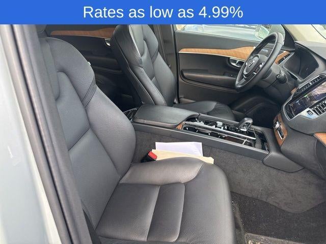 2024 Volvo XC90 B6 AWD Plus Bright Theme 7P