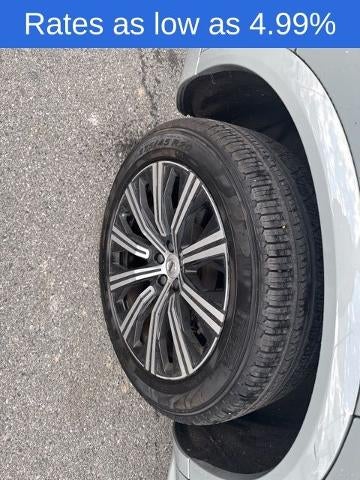 2024 Volvo XC90 B6 AWD Plus Bright Theme 7P