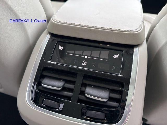 2024 Volvo XC90 B6 AWD Ultimate Bright Theme 7P