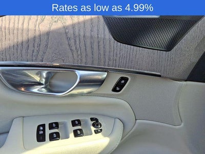 2023 Volvo XC90 B6 AWD Plus 7P