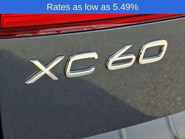 2023 Volvo XC60 B6 AWD Ultimate Dark Theme