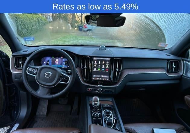 2023 Volvo XC60 B6 AWD Ultimate Dark Theme