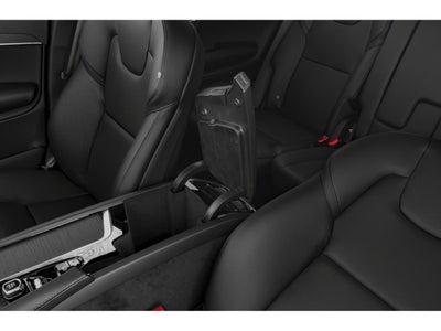 2020 Volvo XC90 T5 AWD Momentum 7 Passenger