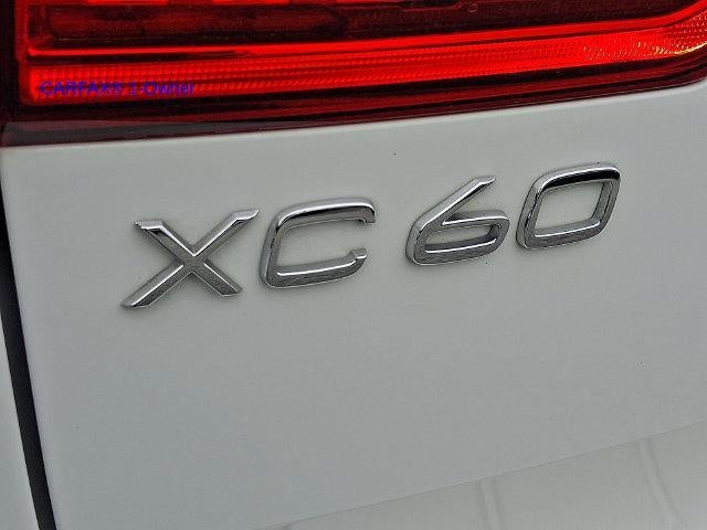 2021 Volvo XC60 T5 AWD Momentum