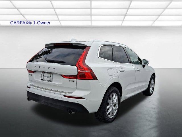 2021 Volvo XC60 T5 AWD Momentum