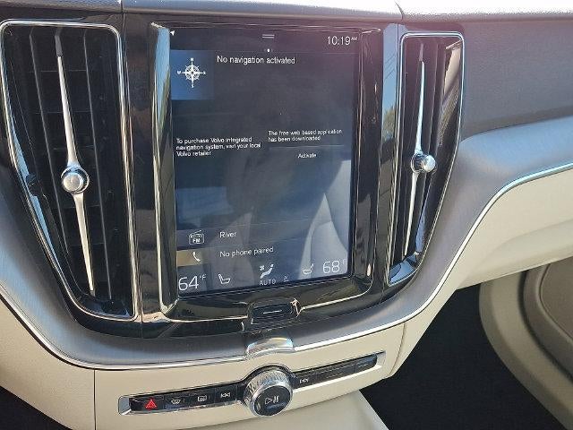2020 Volvo XC60 T5 AWD Momentum