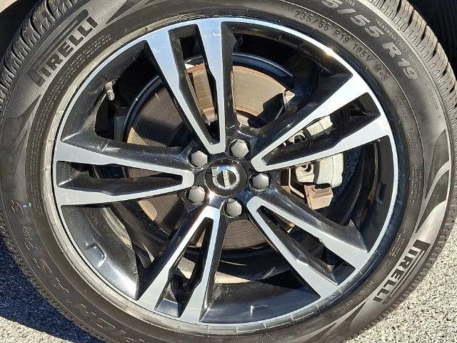 2020 Volvo XC60 T5 AWD Momentum