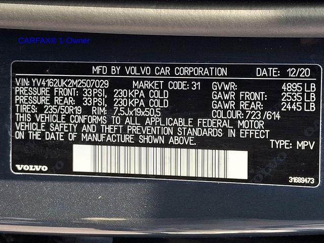 2021 Volvo XC40 T5 AWD Momentum