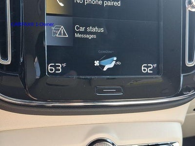 2019 Volvo XC40 T5 AWD Momentum