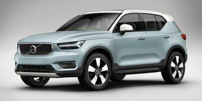2019 Volvo XC40 T5 AWD Momentum