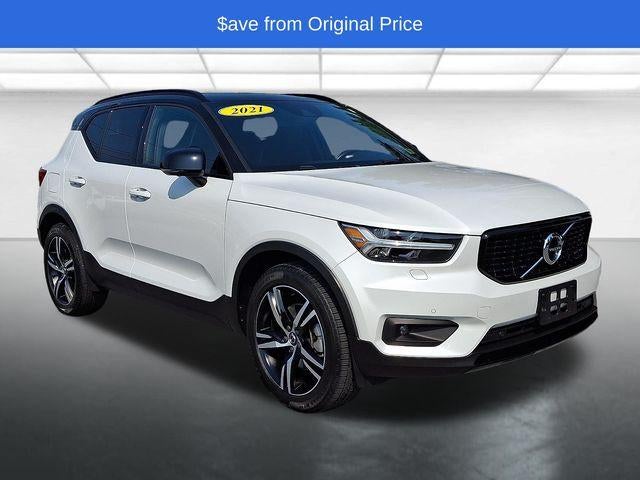 2021 Volvo XC40 T5 AWD R-Design