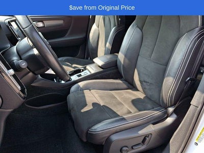2021 Volvo XC40 T5 AWD R-Design