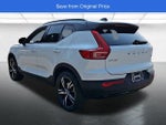 2021 Volvo XC40 T5 AWD R-Design