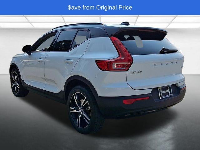 2021 Volvo XC40 T5 AWD R-Design
