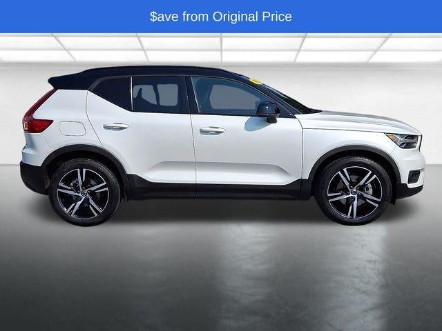 2021 Volvo XC40 T5 AWD R-Design