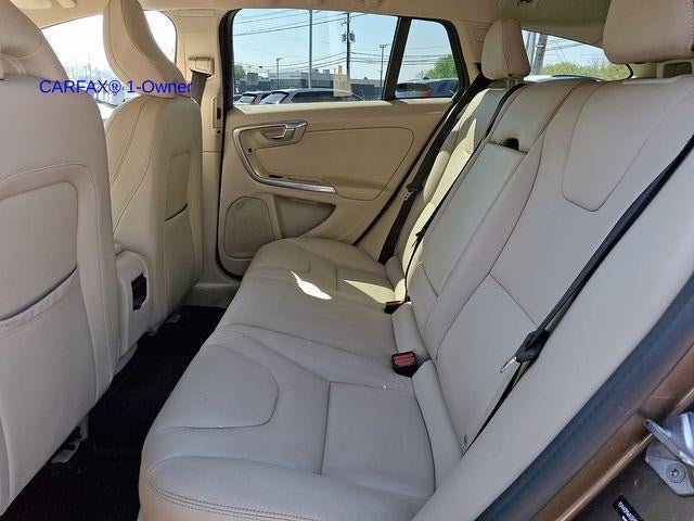 2017 Volvo V60 Cross Country T5 AWD