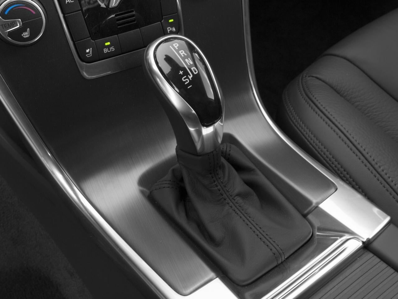 2017 Volvo XC60 T6 AWD Dynamic