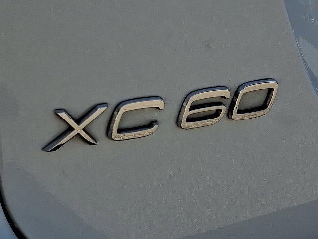 2010 Volvo XC60 AWD 4dr 3.0T w/Moonroof