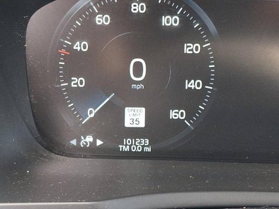 2018 Volvo XC90 T6 AWD 7-Passenger Momentum