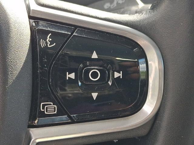 2018 Volvo XC90 T6 AWD 7-Passenger Momentum