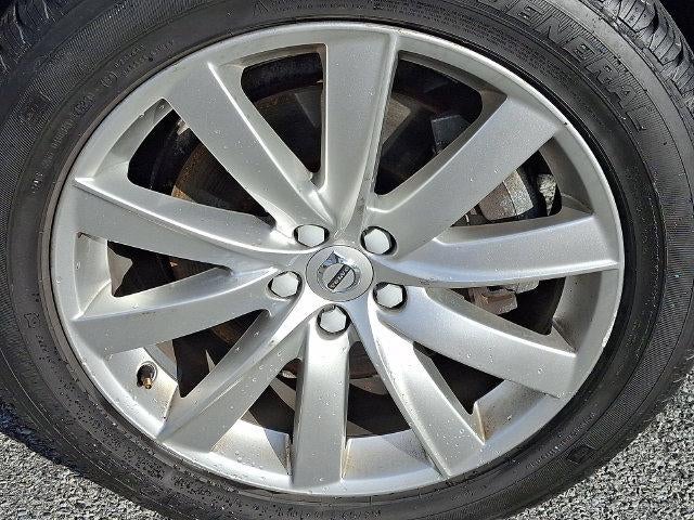 2018 Volvo XC90 T6 AWD 7-Passenger Momentum