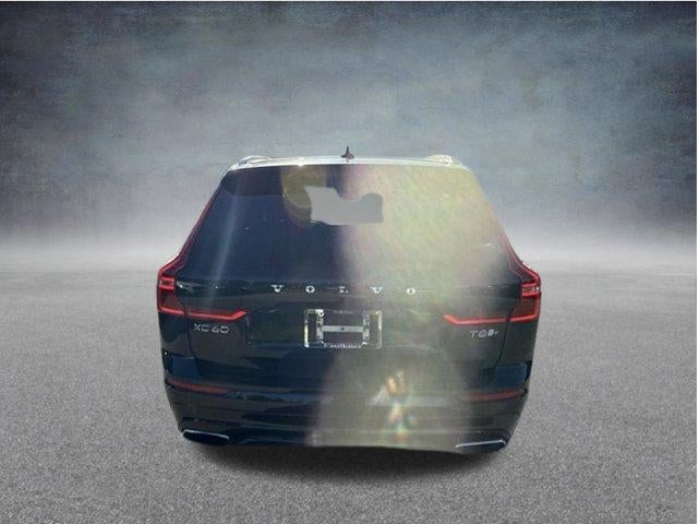 2019 Volvo XC60 T8 eAWD Plug-In Hybrid R-Design