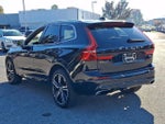 2019 Volvo XC60 T8 eAWD Plug-In Hybrid R-Design