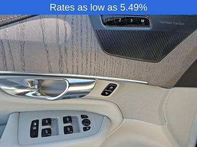 2025 Volvo XC90 Plug-In Hybrid T8 AWD Ultra 7-Seater
