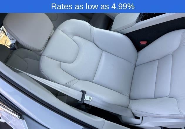 2023 Volvo XC90 B5 AWD Plus 7P