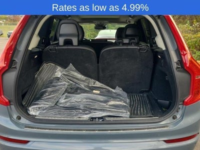 2023 Volvo XC90 B5 AWD Core 7P